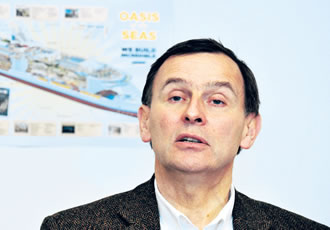 President of STX France Laurent Castaing says that a better funding situation solved the cruiser order to France’s benefit.