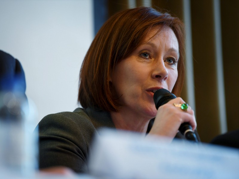 Sirpa Paatero (SDP), the Minister of Local Government and Ownership Steering, has promised to add advertising to the agenda of her next meeting with Veikkaus, the state-owned gambling monopoly. (Antti Aimo-Koivisto – Lehtikuva)