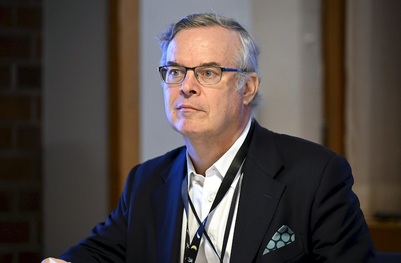 Kela chief Lasse Lehtonen removed from Brussels flight gate by police