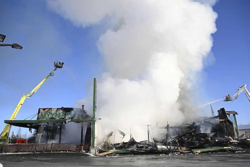 Major fire destroys Jokioinen Leipä bread factory