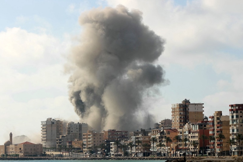 Iran Strikes Hit Over 50 Military Bases as US-Iran Peace Deal Nears